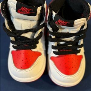Air Jordan 1 (toddler)